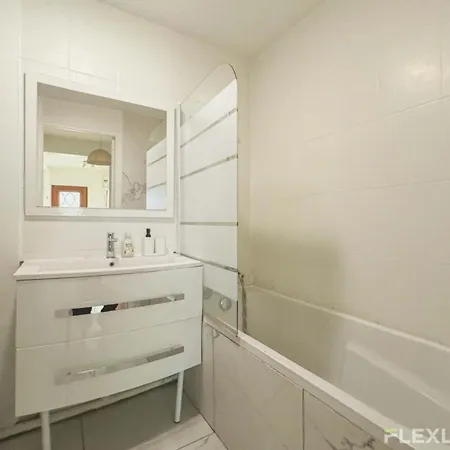 Flexliving - - Banquier * Parigi